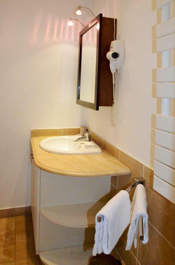 Latin Quarter - Saint Michel Unit 004 Apartman Párizs Kültér fotó